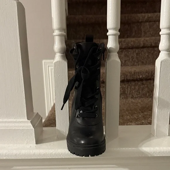 Steve Madden Black High-Heel Lace-Up Boots - Picture 3 of 5